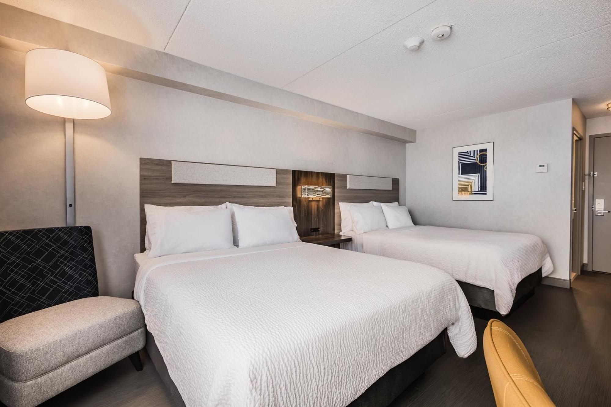 Holiday Inn Express Toronto-North York By Ihg מראה חיצוני תמונה