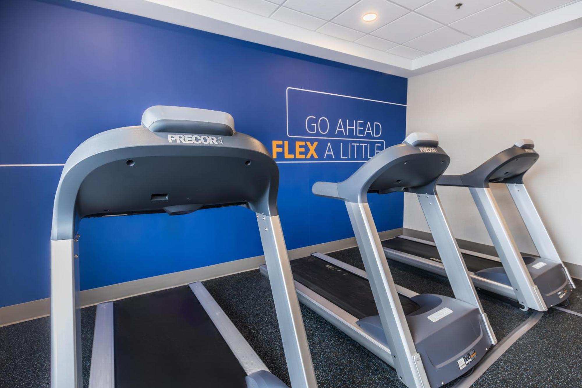 Holiday Inn Express Toronto-North York By Ihg מראה חיצוני תמונה