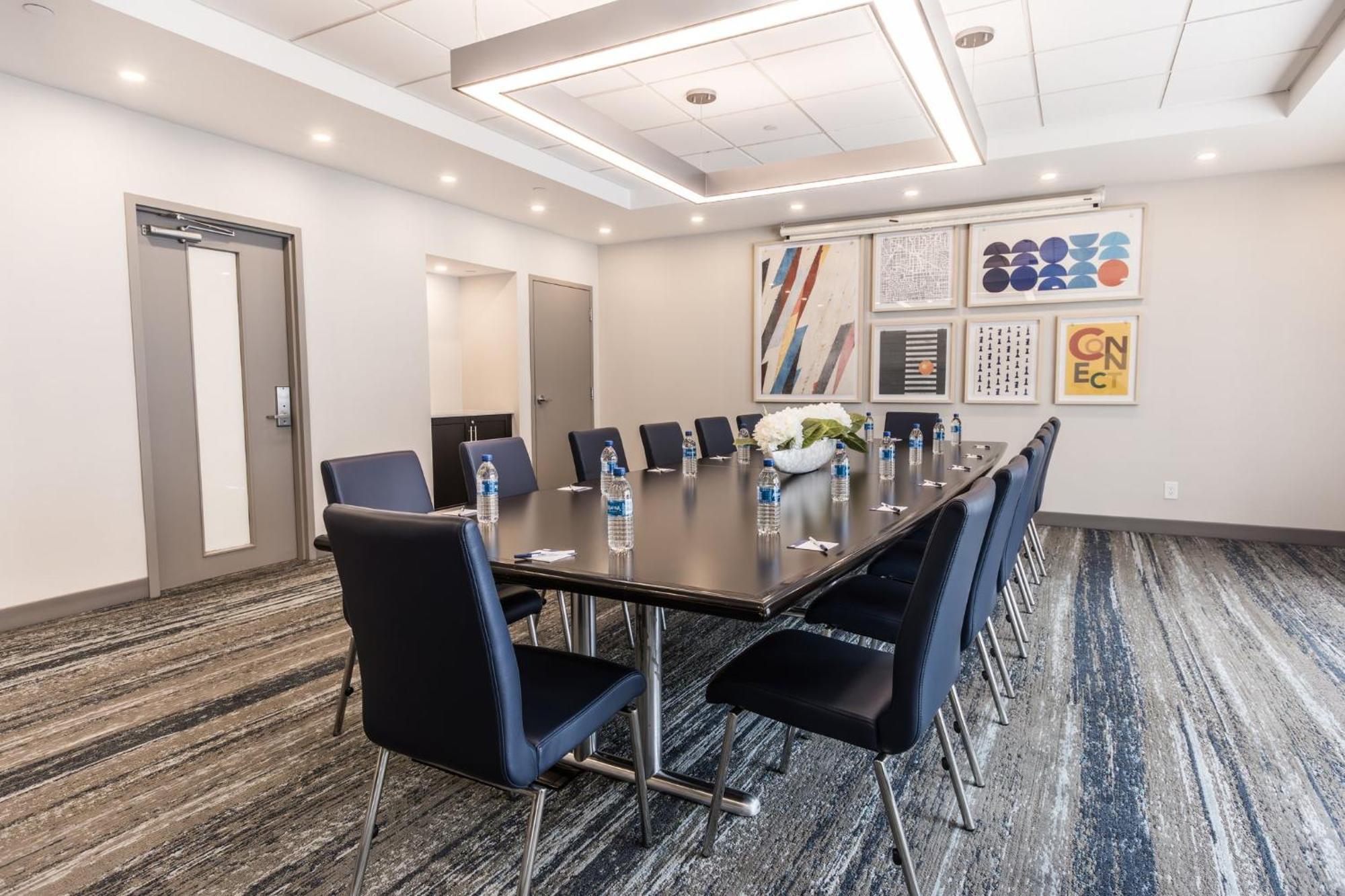 Holiday Inn Express Toronto-North York By Ihg מראה חיצוני תמונה